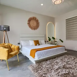 Hotel Aura Boutique