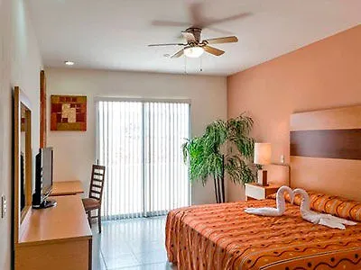 ****  Hotel Real Сапопан Мексика
